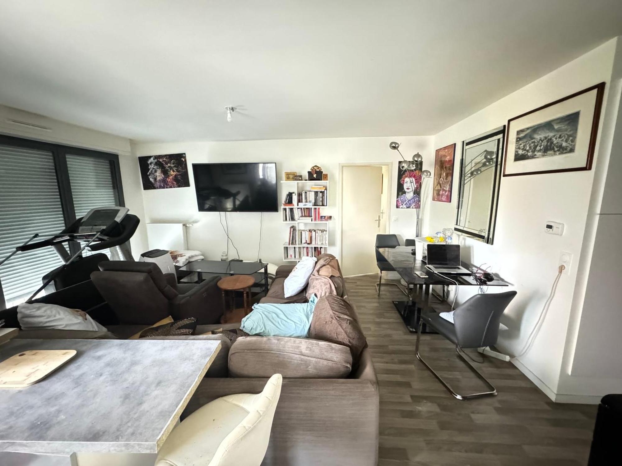Grande Chambre 14 M2 Avec Salle De Bain Privative A Nanterre Prefecture Proche La Defense Arena Campus Sncf Et Paris Екстериор снимка