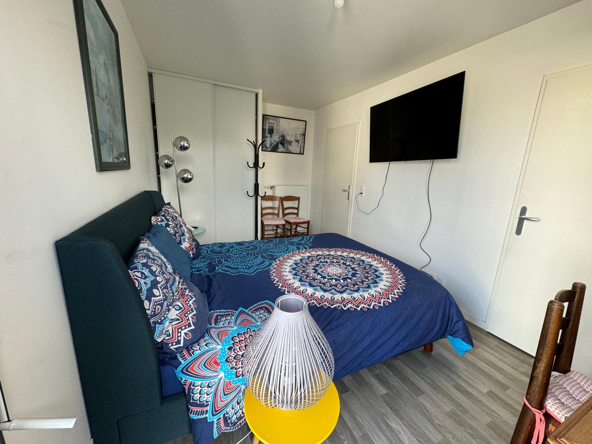Grande Chambre 14 M2 Avec Salle De Bain Privative A Nanterre Prefecture Proche La Defense Arena Campus Sncf Et Paris Екстериор снимка