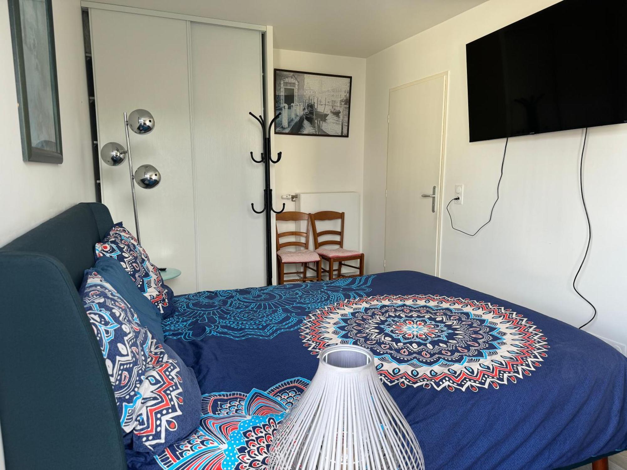 Grande Chambre 14 M2 Avec Salle De Bain Privative A Nanterre Prefecture Proche La Defense Arena Campus Sncf Et Paris Екстериор снимка