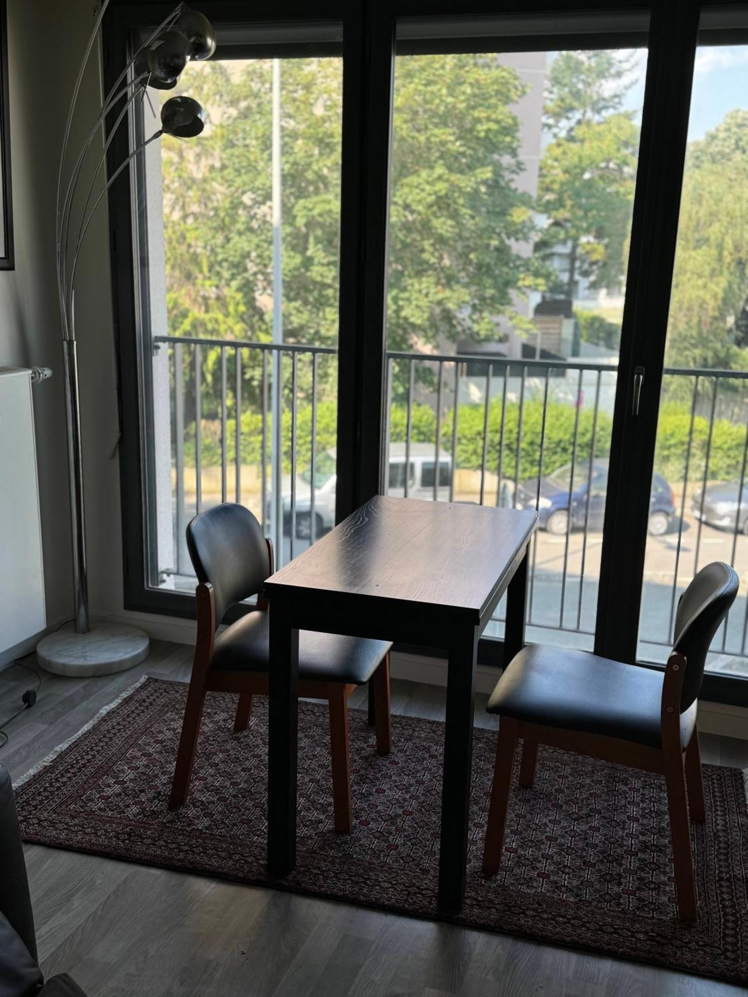 Grande Chambre 14 M2 Avec Salle De Bain Privative A Nanterre Prefecture Proche La Defense Arena Campus Sncf Et Paris Екстериор снимка