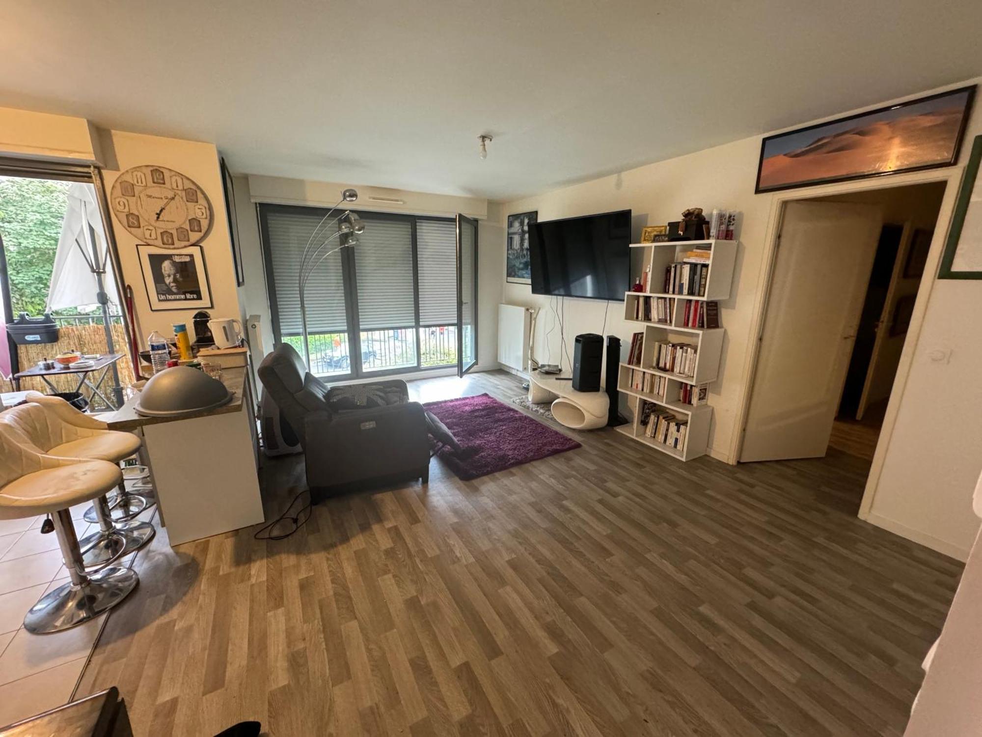 Grande Chambre 14 M2 Avec Salle De Bain Privative A Nanterre Prefecture Proche La Defense Arena Campus Sncf Et Paris Екстериор снимка